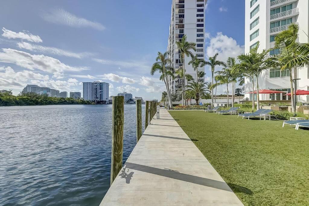 Avi Lux Stay Fort Lauderdale Exterior foto